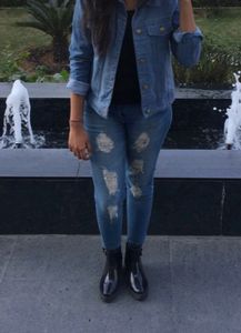 DENIM JEANS