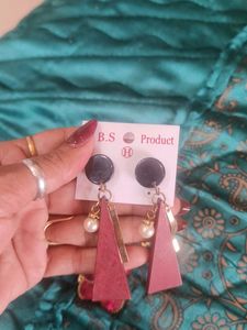 Elegant Earrings Set