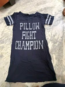 Graphic Tee "Pillow Fight Champion"