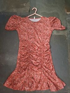 Chic Floral Ruched Mini Dress