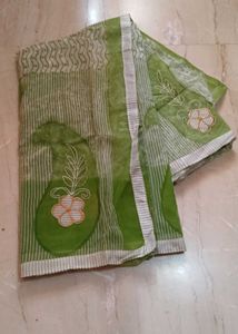 Green Cotton Saree with Paisley Motifs