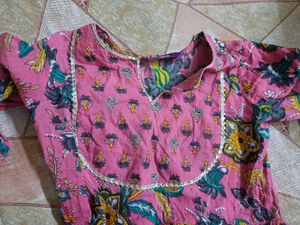 Pink Floral Print Kurta