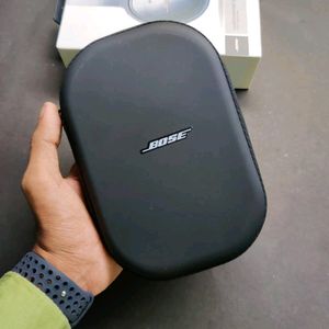 BOSE HEADPHONES 🎧