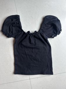 Chic Black Off-Shoulder Puff Sleeve Top