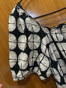Chic Black &amp; White Midi Dress
