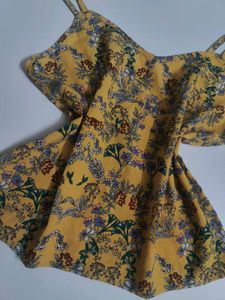 Yellow Floral Print Cropped Tank Top