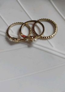 Set of 3 Gold-Tone Rings