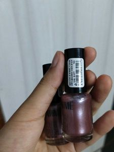 Lakme colour crush nail paint