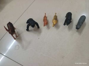 Set of 6 Animal Figures