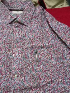 TWICE USED Men's Floral Print Button-Up Shirt