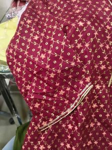Maroon Ethnic Kurta with Golden Print