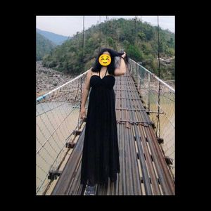 Elegant Black Halter Neck Maxi Dress