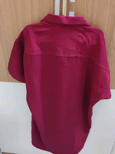 Men's Maroon Short Sleeve Shirt