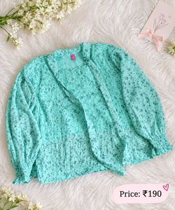 Chic Teal Floral Pleated top 🐬✨