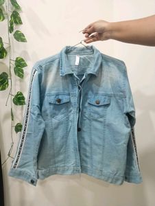 Light Wash Denim Jacket with Sleeve Detail