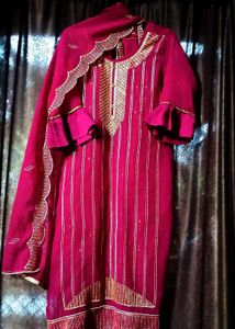 magenta pakistani suit 😍