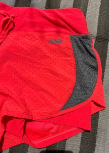 GYM/YOGA SHORTS