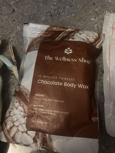 body wax painless kit  steamer and mice