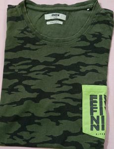 Men's Camouflage Print T-Shirt