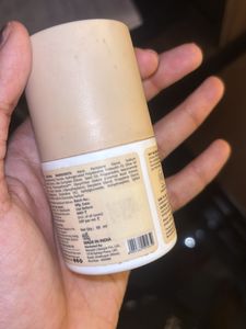 Carmesi Natural Deodorant Roll-on