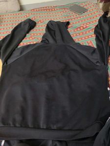 Stylish Black Tracksuit with Horse Print