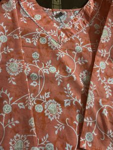 Orange Floral Print Kurta size M