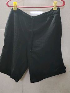 nike black shorts