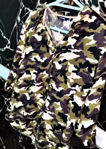 Stylish Camouflage Print Top