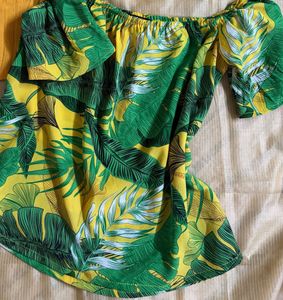 🍋‍🟩OFF SHOULDER TOP🍋‍🟩