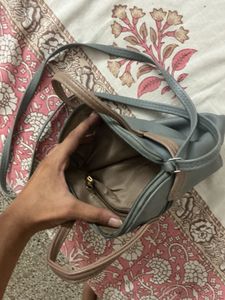 Baggit Stylish Grey Handbag
