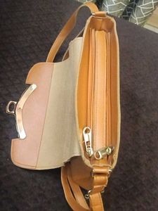 Stylish Tan Shoulder Bag With Free Gift 🎁