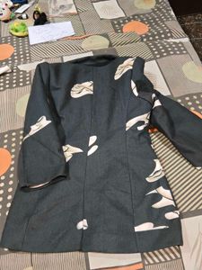 Unique Patterned Blazer and top set winter