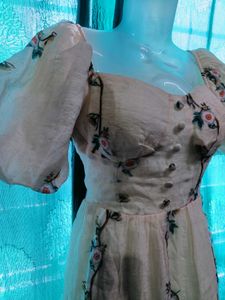 Vintage Floral Elegance 🌸