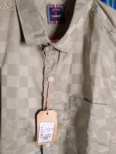 L Size Pista Green Shirt