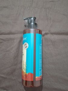 Pilgrim Non-Drying Anti-Dandruff Shampoo