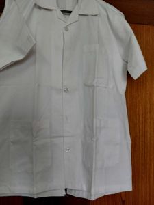Unisex labcoat/doctor's apron Size 40 (men)