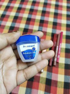 Maybelline vinyl ink&amp; Faces Canada Lipstick