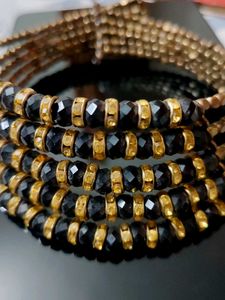 Chic Black &amp; Gold Beaded Coil Bracelet