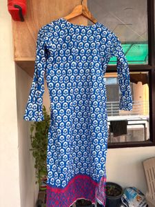 Blue &amp; White Printed Cotton Kurta