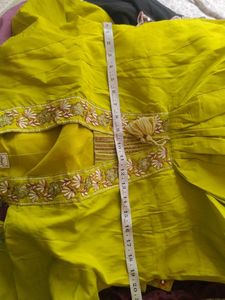 Embroidered Kurta with Tassel Detail