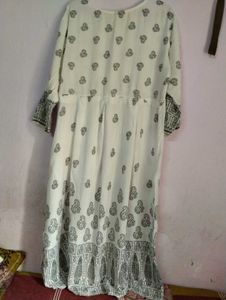 White floral cotton anaarkali😍