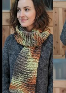 Handmade Paris  Knit Scarf