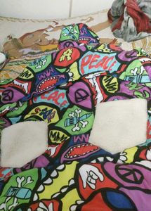 Unisex From Japan - New Graffiti Print Puffer Jack