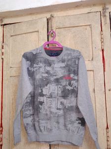 Grey Graphic Sweatshirt