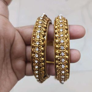 GOLDEN METAL LATKAN BANGLES 3