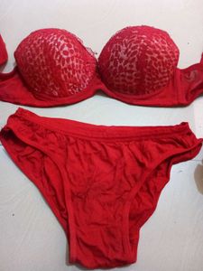 Red Lace Bra Set New