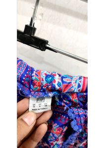 Short's For Women's  / Waist 30 / Hip 38 / Length10