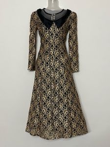 Pintresty Elegant Gold Lace Gown