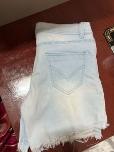 Frayed Hem Denim Shorts