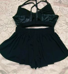 combo ofPuma Yoga Bra - with beautiful shorts 👍